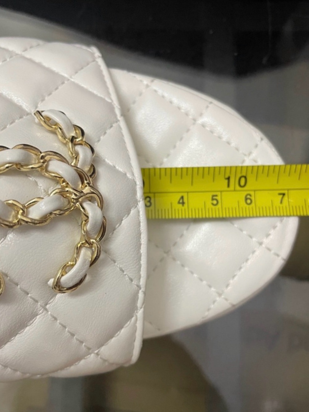 🔥 Chanel White Quilted Sandals with Iconic chain CC size 42 10 11 - Picture 3 of 4